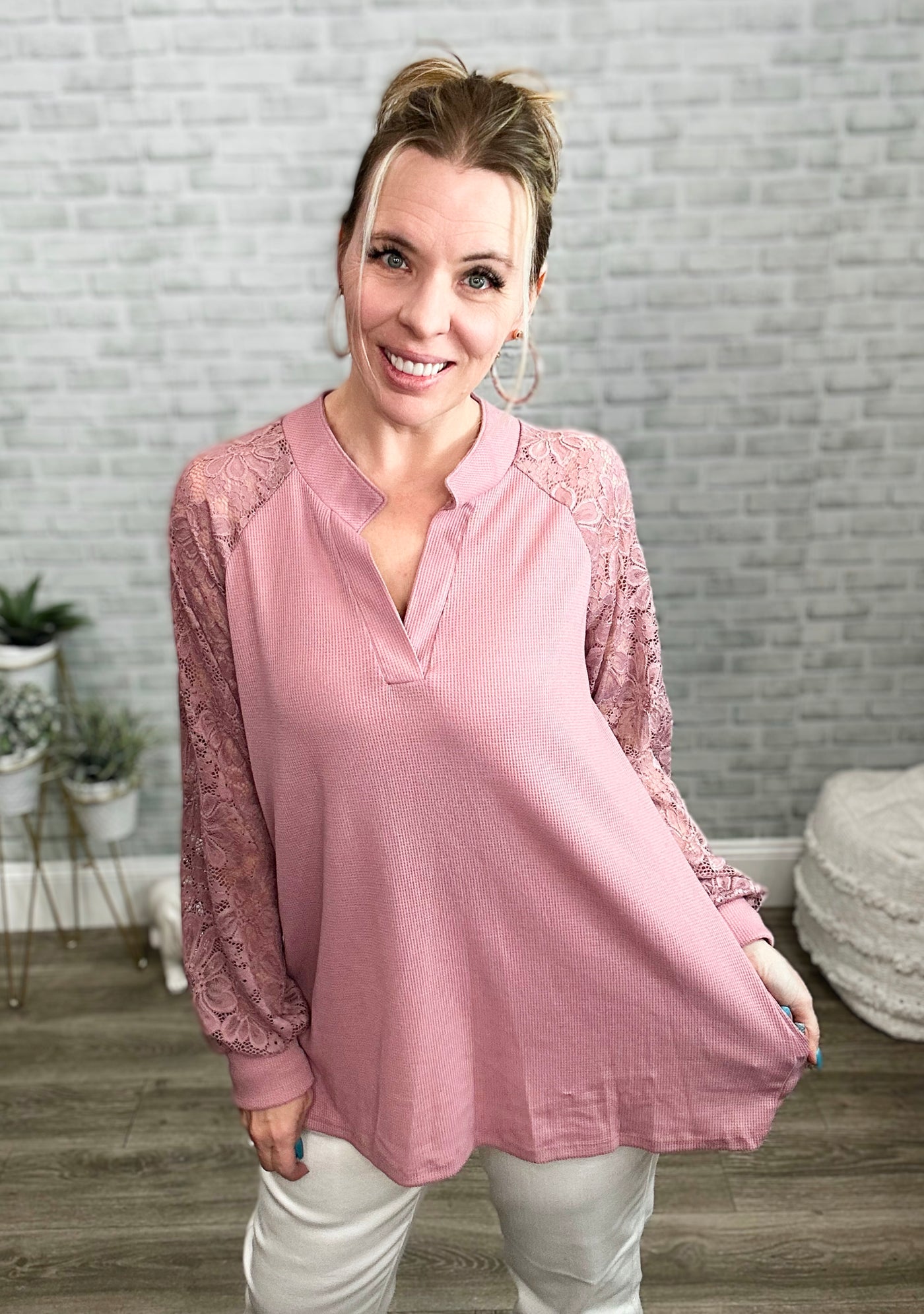 Mauve Lace Sleeves Mandarin Collar Top