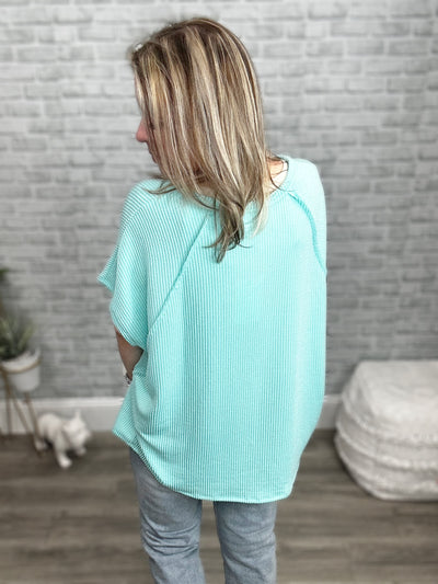 6 Colors - Ribbed Loose Fit Elevated Short Sleeve Top with Raw Edge Details