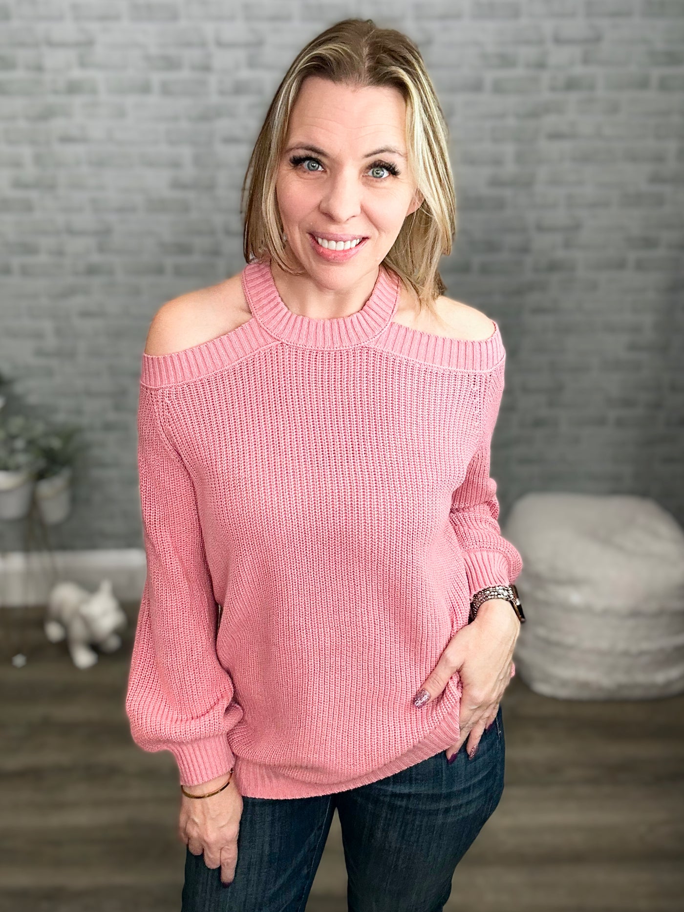 Cotton Cold Shoulder Sweater in Rose