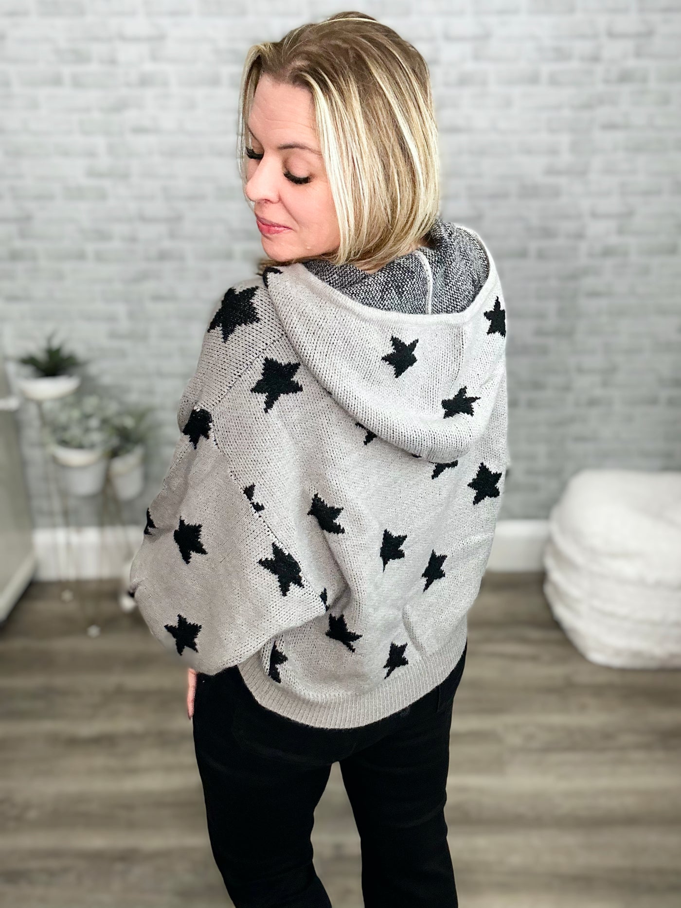 Hooded Knit Gray and Black Star Sweater