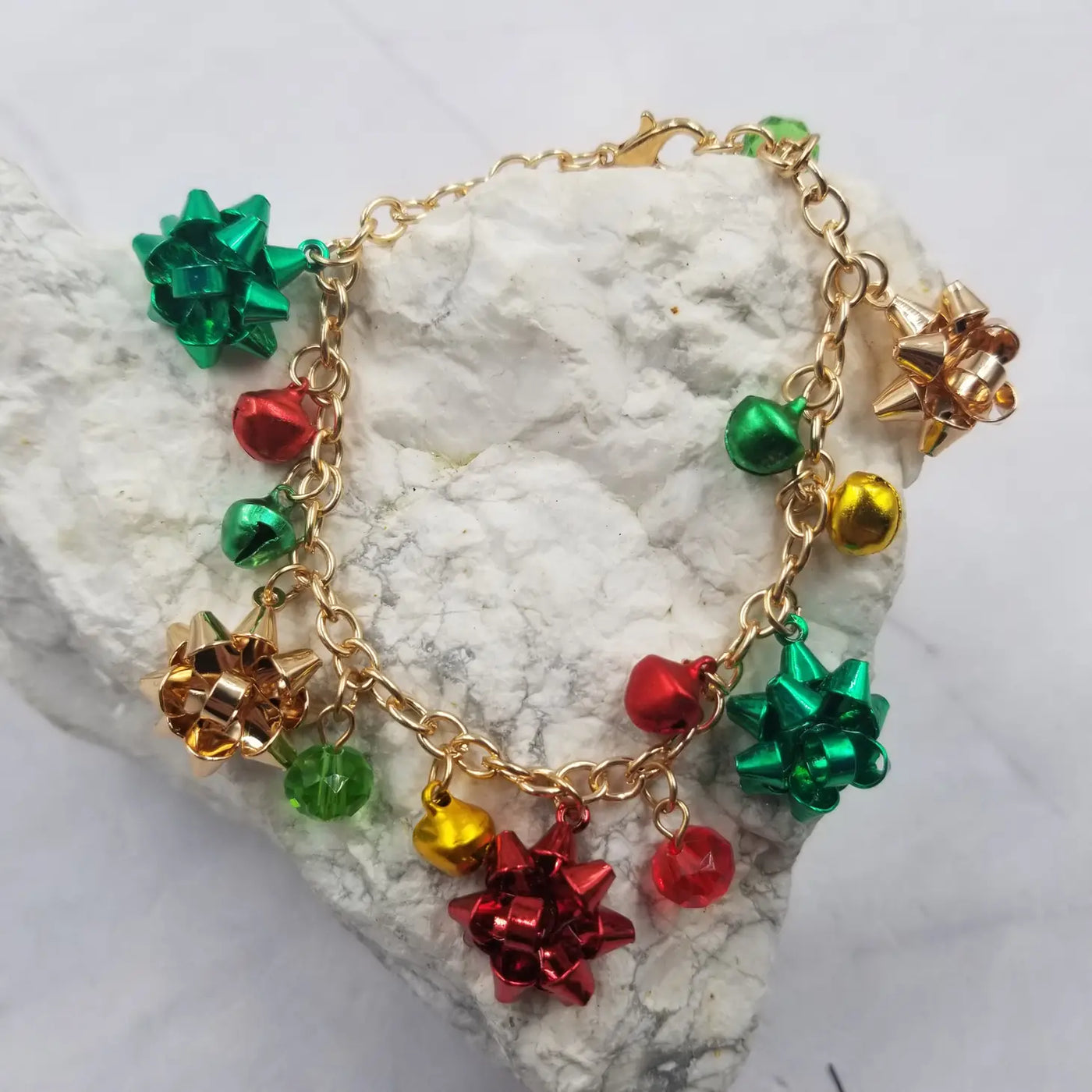 Christmas Bows, Beads, and Bells Chain Bracelet