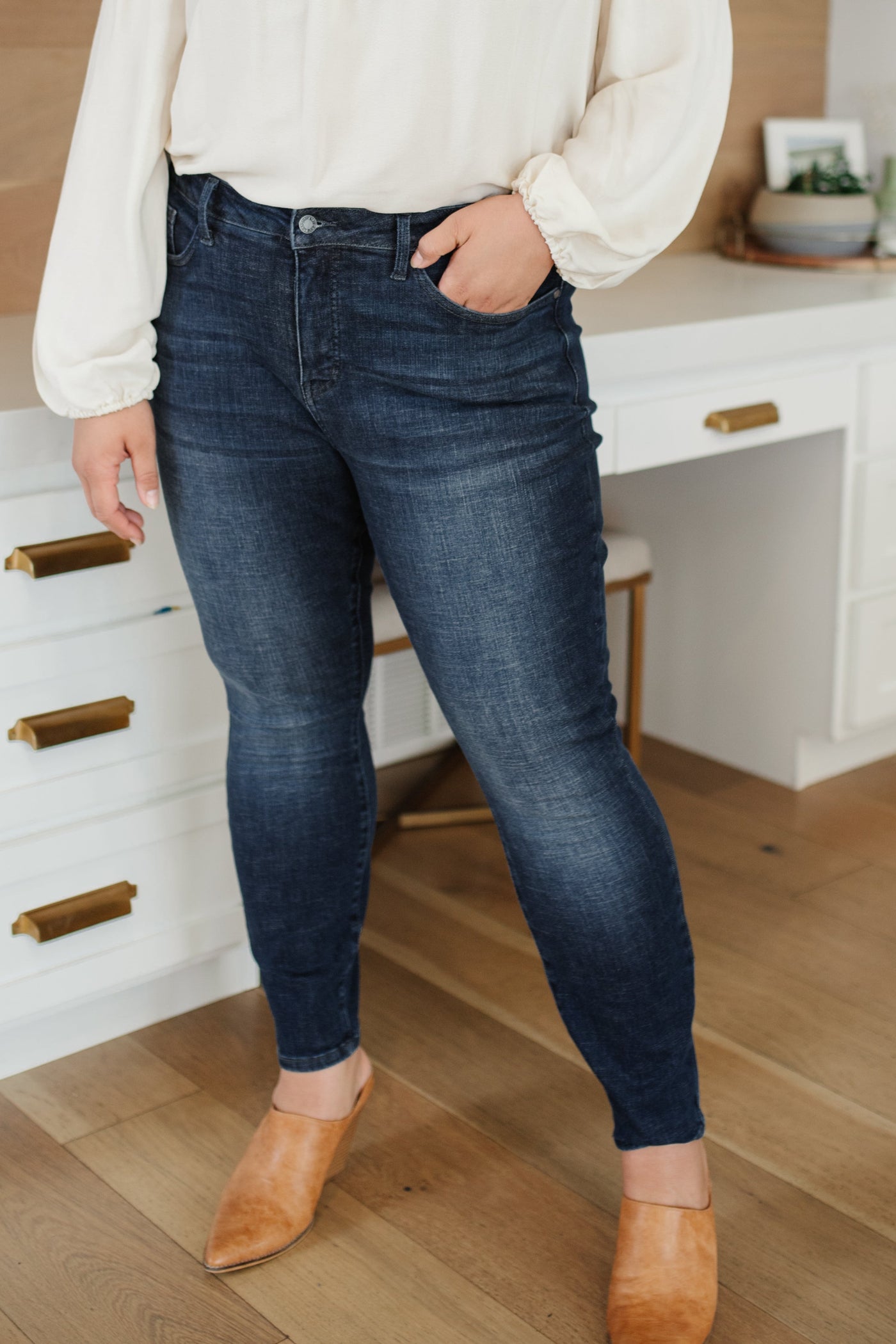 Judy Blue Super Dark Control Top Skinny Jeans